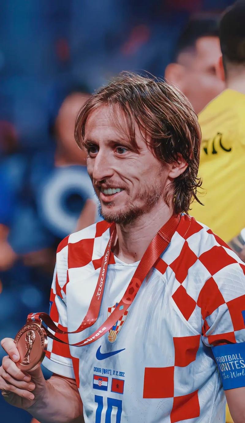 克罗斯：世欧预晋级名额少，这样分配很多小组赛会很无聊（克罗斯：世欧预出线名额偏少，这样的分配让许多小组赛乏味）