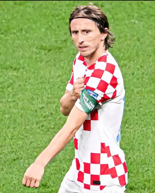 76人三分手感火热（76人三分火力全开）