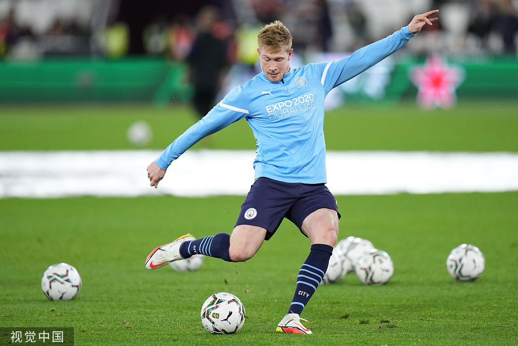 史上最火爆！2025赛季中超联赛现场观众总数首次突破600万（热度空前：2025赛季中超现场观众总量首破600万）