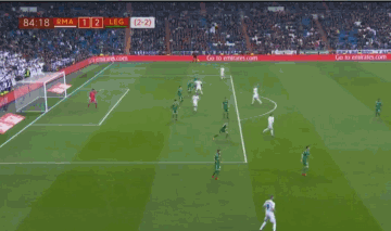 一日英超动向：曼联利物浦难兄难弟，阿森纳领跑态势不可阻挡（英超今日观察：曼联与利物浦同陷低迷，阿森纳强势领跑难以撼动）