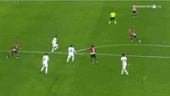 TA：FIFA在卖世界杯期间的停车证，价格是每场75至175美元（TA：FIFA将世界杯赛事停车证对外发售，单场售价75至175美元）