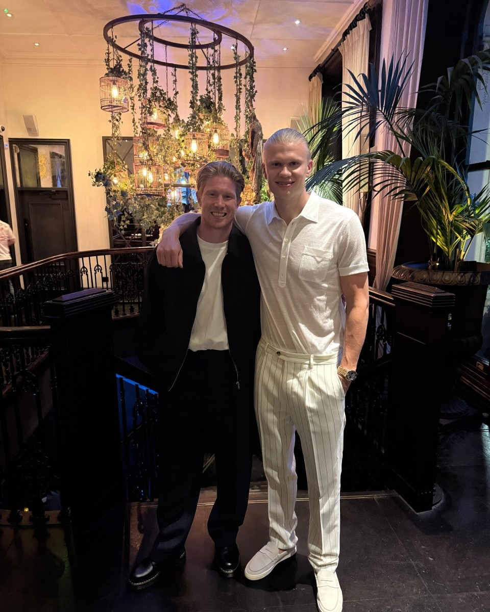 布达佩斯Major第二轮对阵：FaZe vs Spirit，巴西上演内战（布达佩斯Major次轮对决：FaZe碰面Spirit，巴西队内战打响）